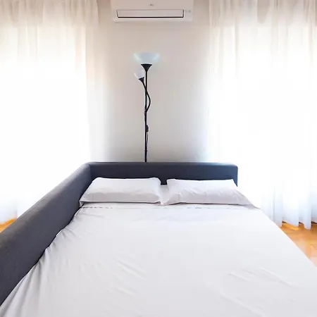 Piso En C/ Casta Alvarez